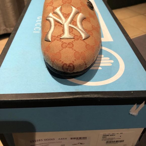 Gucci MLB NY Yankees Mule/Slides main image 4
